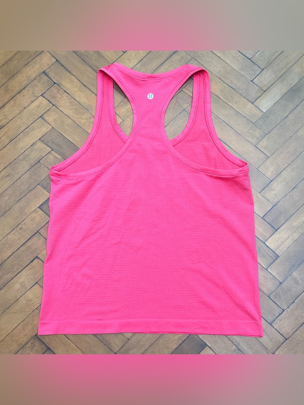 (SOLD) Lululemon Swiftly Tech Racerback Tank Top *Race In Pink Size 8 - Picture 2 of 4